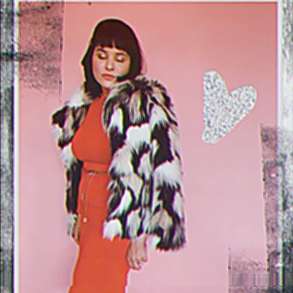 Bookmark LA Retro Girl & Follow us on Instagram 💋 - Picture 6 of 8